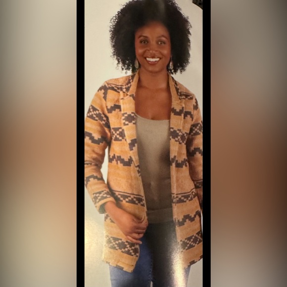 L/XL. NWT. Sacred Threads Yellow and Black Patterned Jacket. LG/GR/GR - Picture 1 of 5